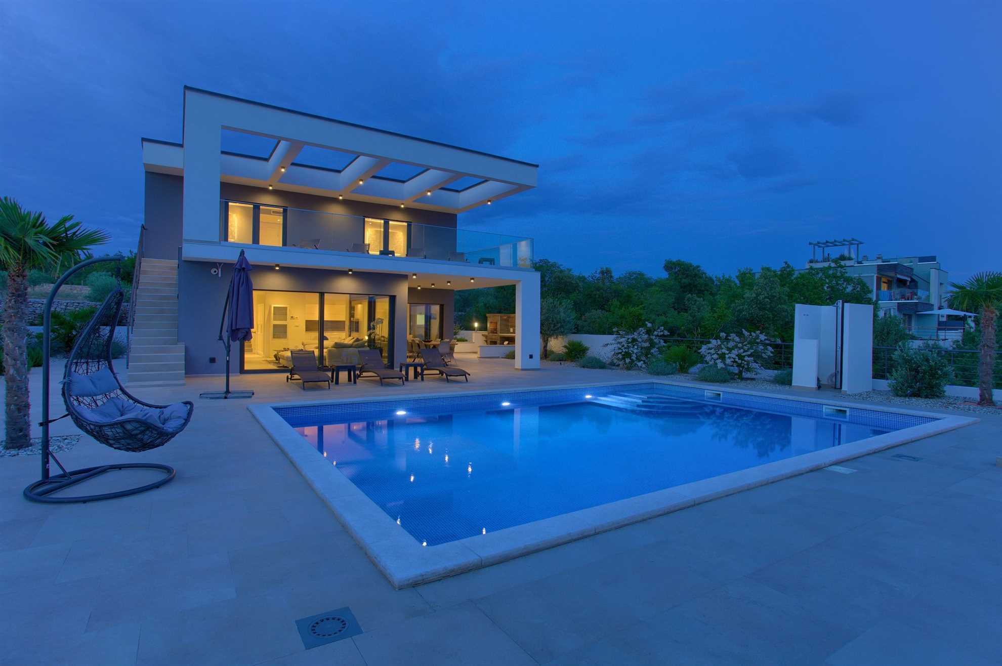 Villa Quadra with a pool